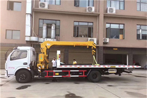 右玉附近汽车轮胎更换